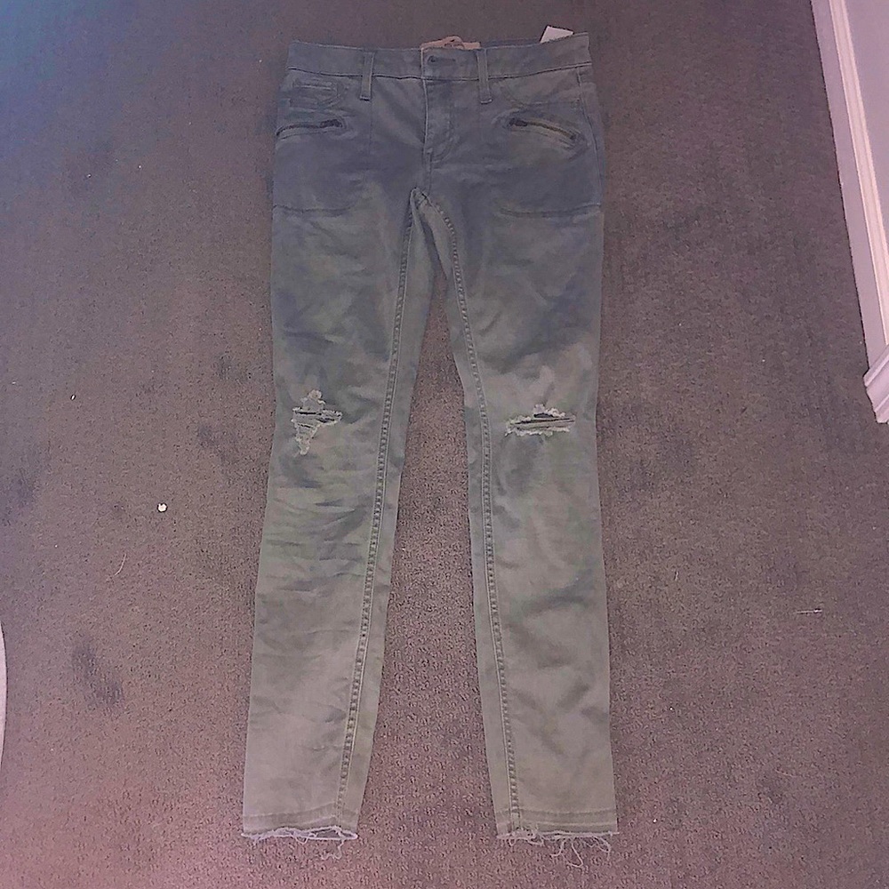 Hollister low rise green jeans